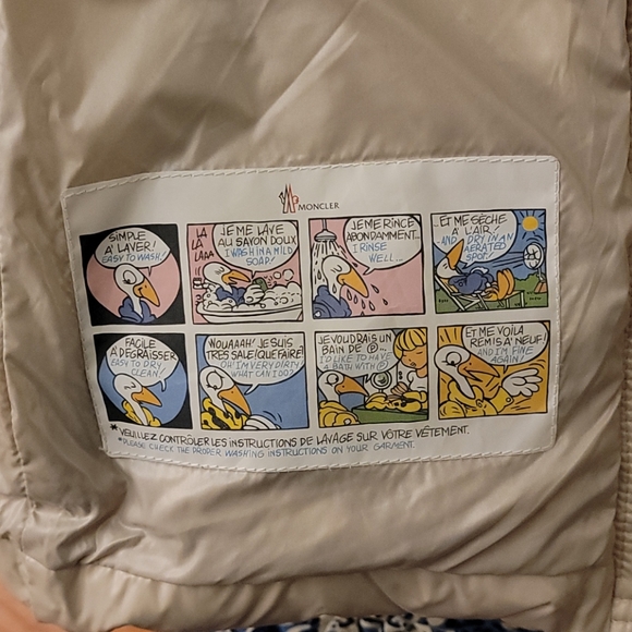 Moncler down jacket - Picture 14 of 16